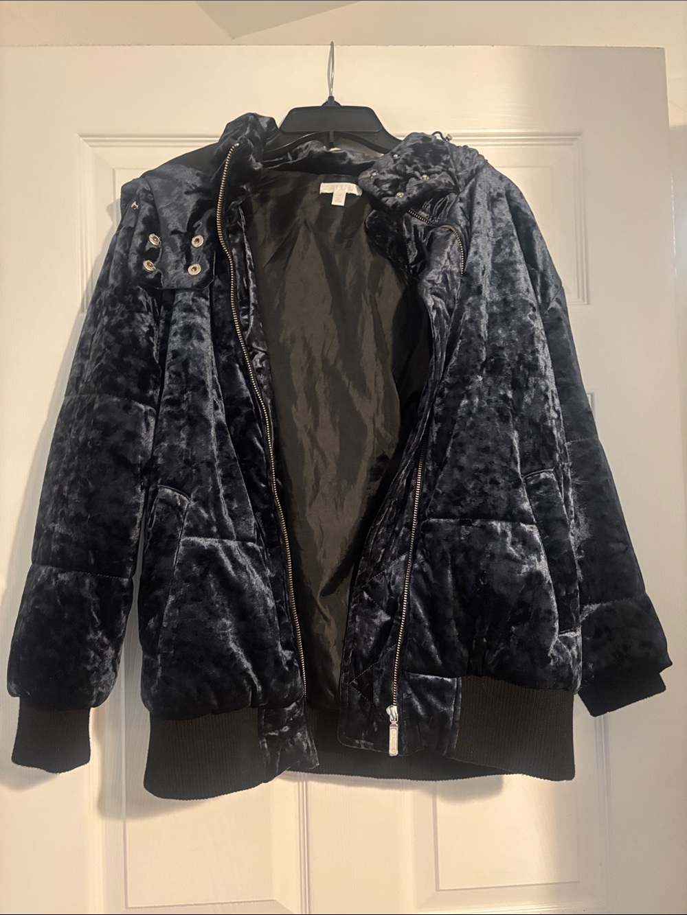 Women's Velvet Puffer Jacket in Dark Navy